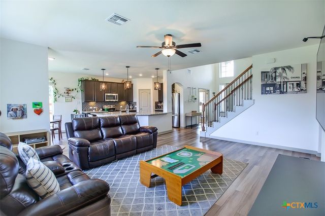 5104 Leaning Tree Drive, Temple, TX 76502