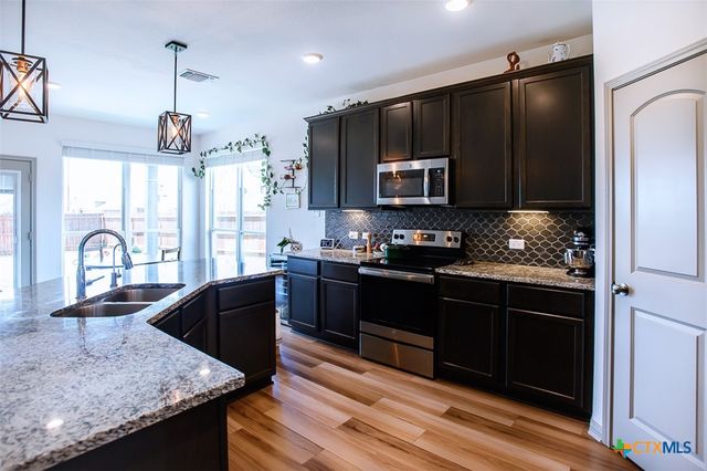 5104 Leaning Tree Drive, Temple, TX 76502