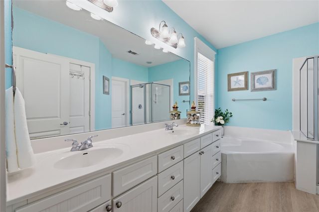4218 King Rail Circle, Galveston, TX 77554