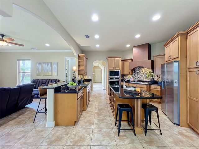 806 JOHNS POINT DRIVE, Winter Garden, FL 34787