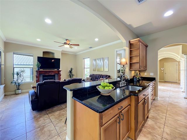 806 JOHNS POINT DRIVE, Winter Garden, FL 34787