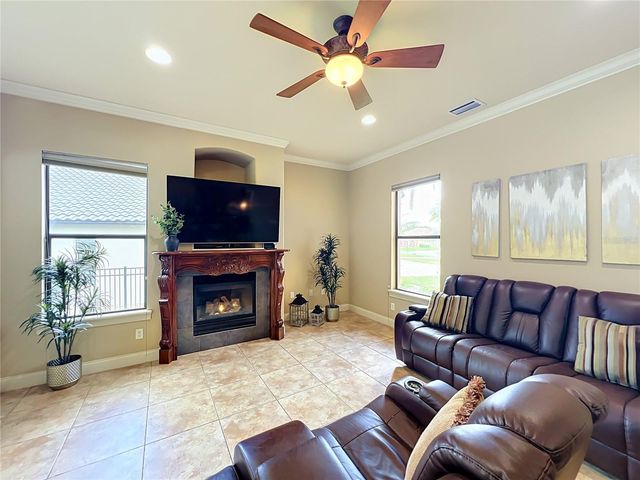 806 JOHNS POINT DRIVE, Winter Garden, FL 34787