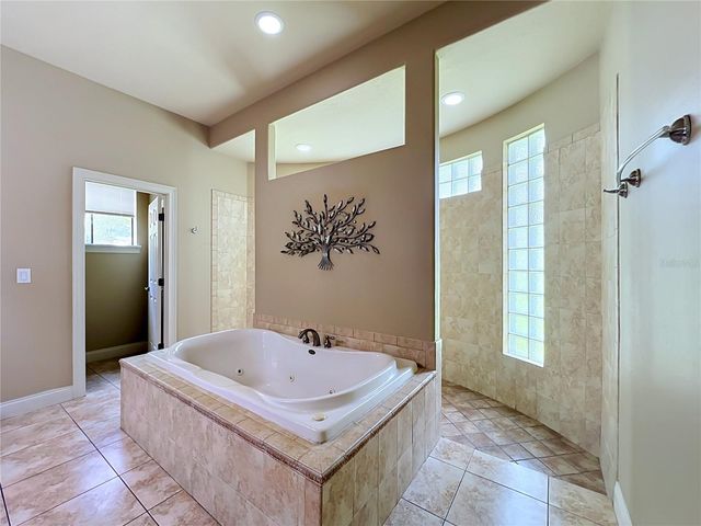 806 JOHNS POINT DRIVE, Winter Garden, FL 34787
