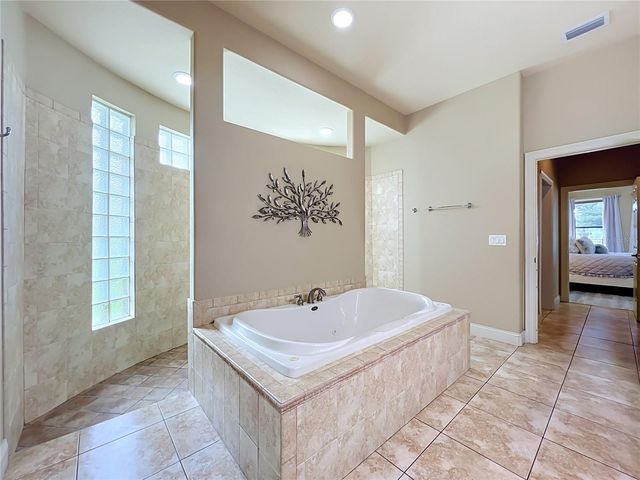 806 JOHNS POINT DRIVE, Winter Garden, FL 34787