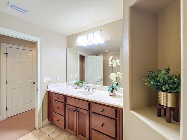806 JOHNS POINT DRIVE, Winter Garden, FL 34787
