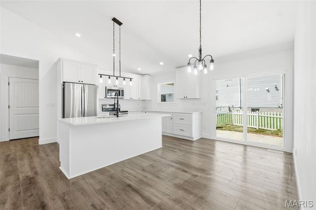 51 Mill Point Court, Moscow Mills, MO 63362