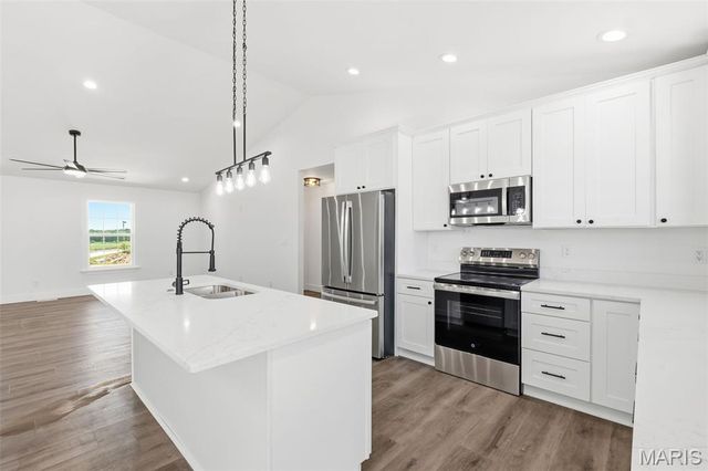 51 Mill Point Court, Moscow Mills, MO 63362