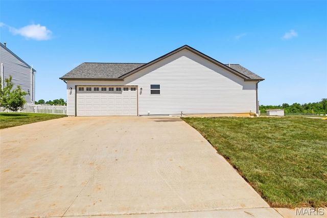 51 Mill Point Court, Moscow Mills, MO 63362