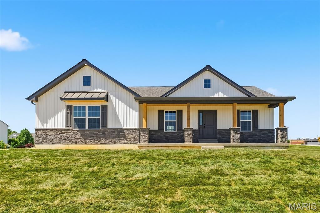 51 Mill Point Court, Moscow Mills, MO 63362
