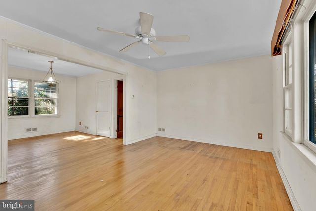 1815 DUNWOODY RD, Parkville, MD 21234