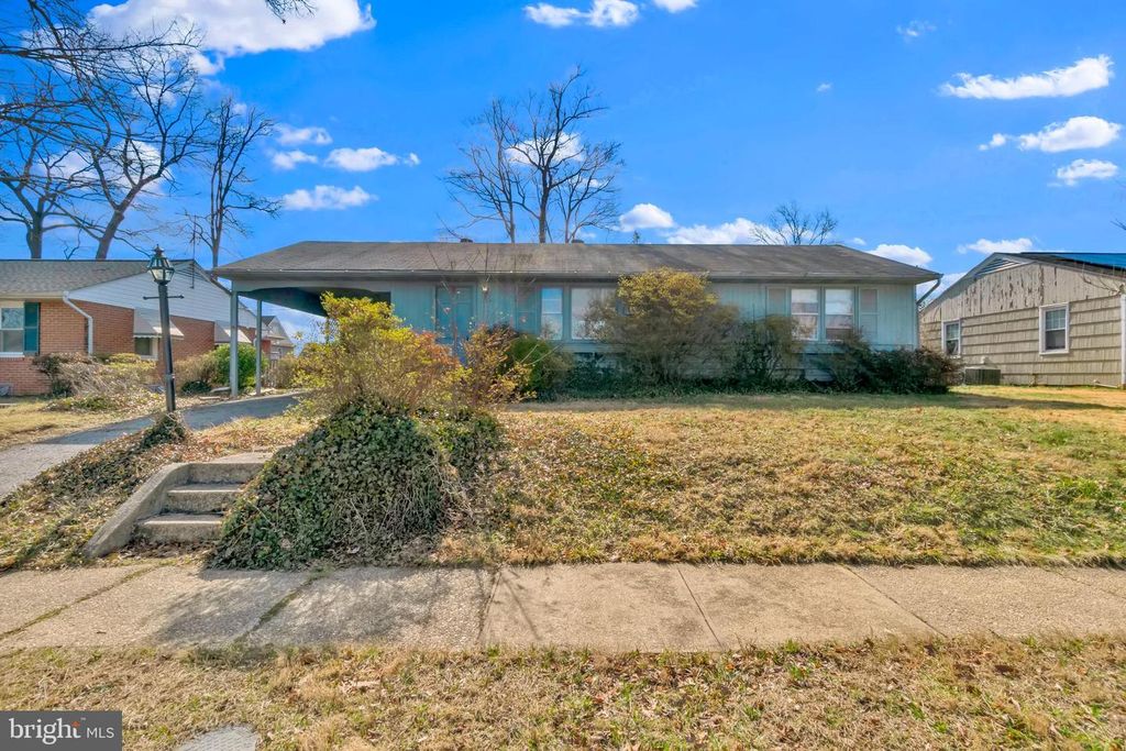 1815 DUNWOODY RD, Parkville, MD 21234