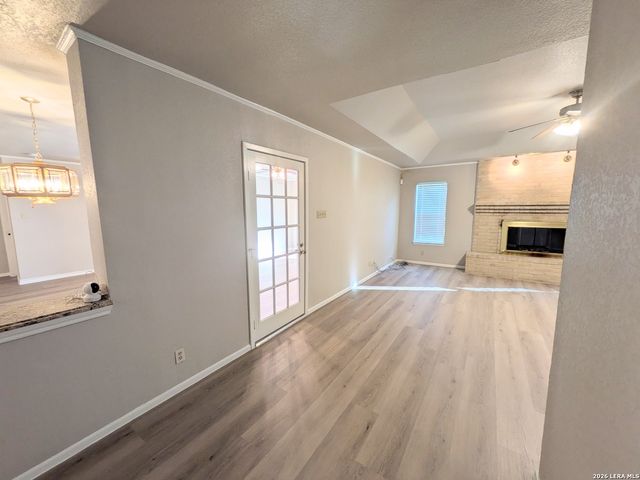 6618 CLOVERBEND ST, Leon Valley, TX 78238