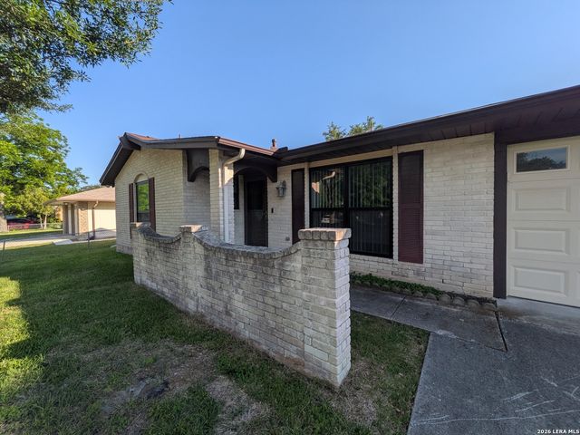 6618 CLOVERBEND ST, Leon Valley, TX 78238