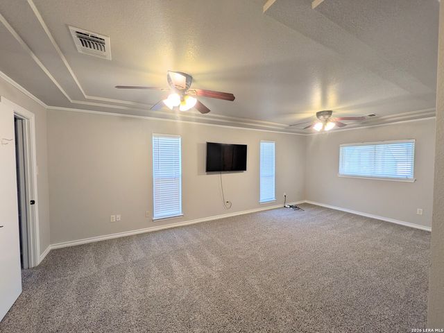 6618 CLOVERBEND ST, Leon Valley, TX 78238