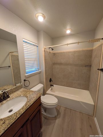 6618 CLOVERBEND ST, Leon Valley, TX 78238