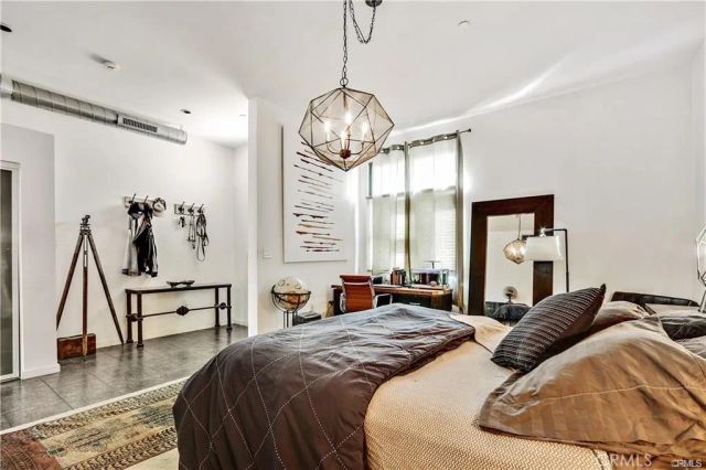 133 E The Promenade North 524, Long Beach, CA 90802