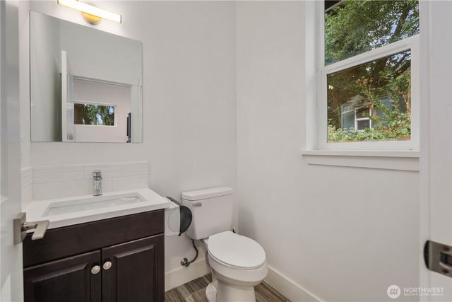 10622 55th Avenue S, Seattle, WA 98178