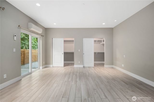10622 55th Avenue S, Seattle, WA 98178