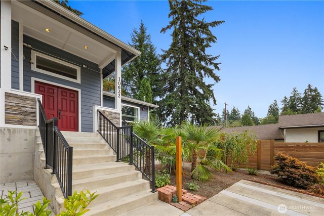10622 55th Avenue S, Seattle, WA 98178