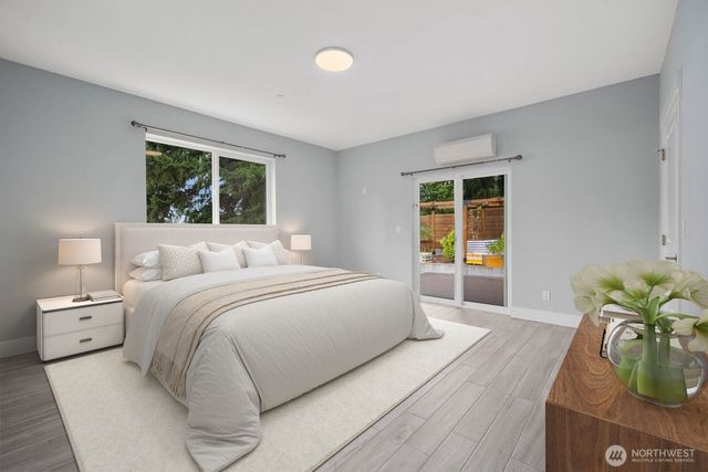 10622 55th Avenue S, Seattle, WA 98178