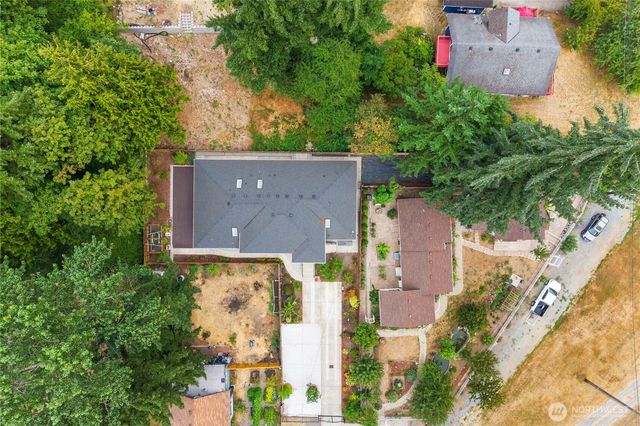 10622 55th Avenue S, Seattle, WA 98178