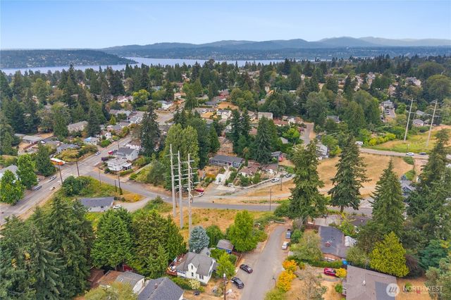 10622 55th Avenue S, Seattle, WA 98178