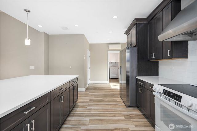 10622 55th Avenue S, Seattle, WA 98178