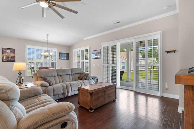 762 Callant Dr., Little River, SC 29566