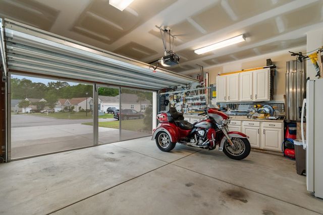762 Callant Dr., Little River, SC 29566