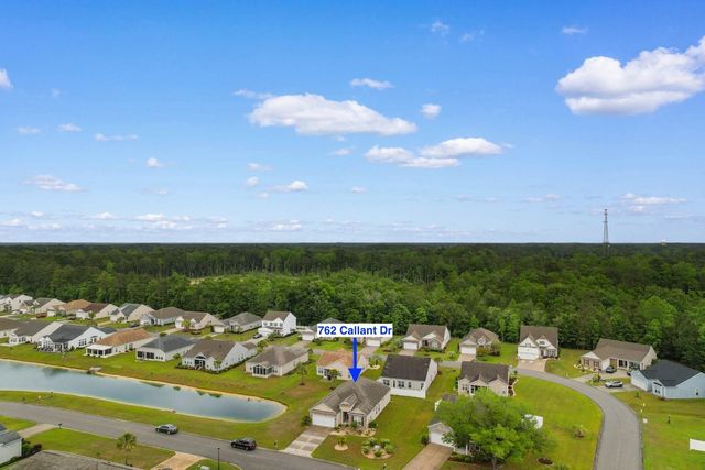 762 Callant Dr., Little River, SC 29566