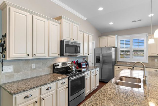 762 Callant Dr., Little River, SC 29566