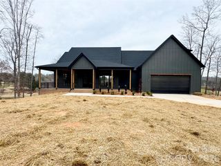 191 Broken Arrow Drive, Statesville, NC 28677