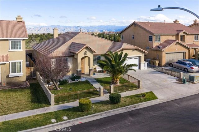 9171 Ravenswood, Hesperia, CA 92344