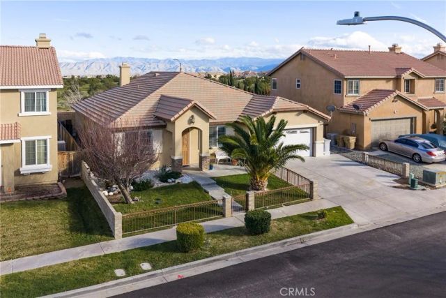 9171 Ravenswood, Hesperia, CA 92344