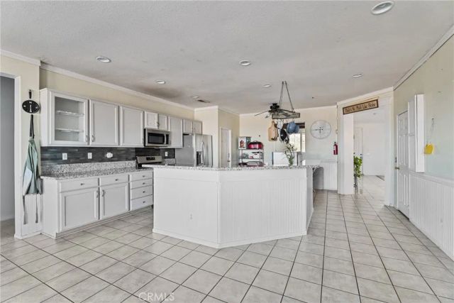 9171 Ravenswood, Hesperia, CA 92344