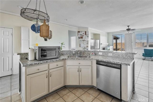 9171 Ravenswood, Hesperia, CA 92344