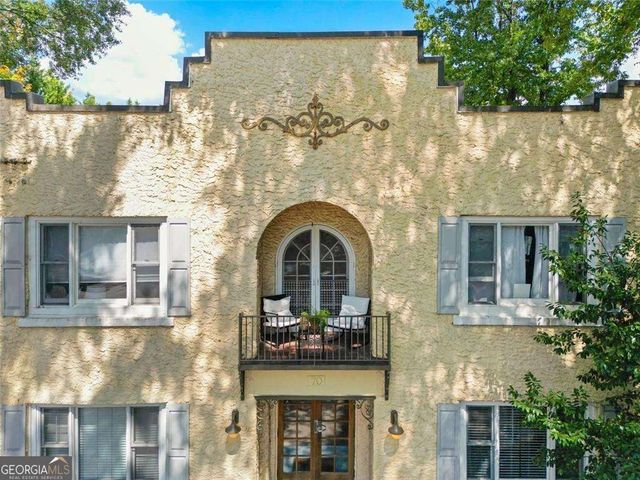 70 Sheridan Drive NE 12, Atlanta, GA 30305