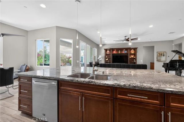 85556 Molvena, Indio, CA 92203