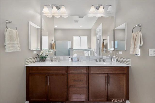 85556 Molvena, Indio, CA 92203