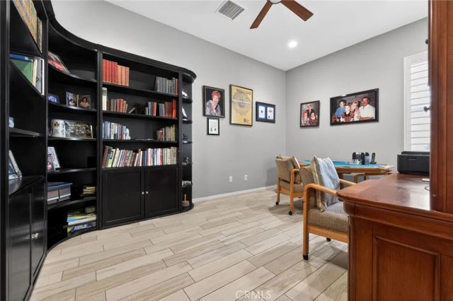 85556 Molvena, Indio, CA 92203