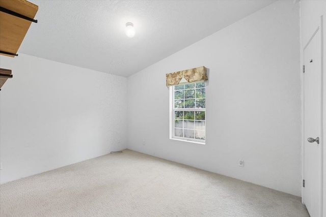 8827 N Seven Mile Rd, Nine Mile Falls, WA 99026