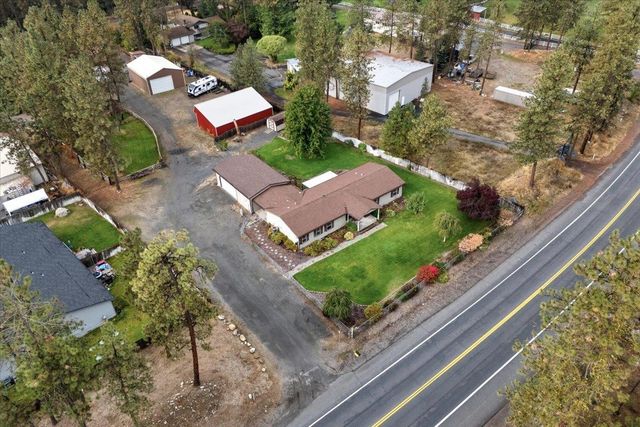 8827 N Seven Mile Rd, Nine Mile Falls, WA 99026