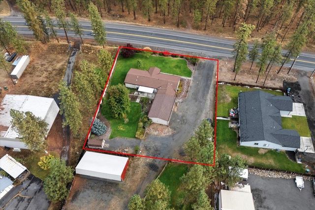 8827 N Seven Mile Rd, Nine Mile Falls, WA 99026