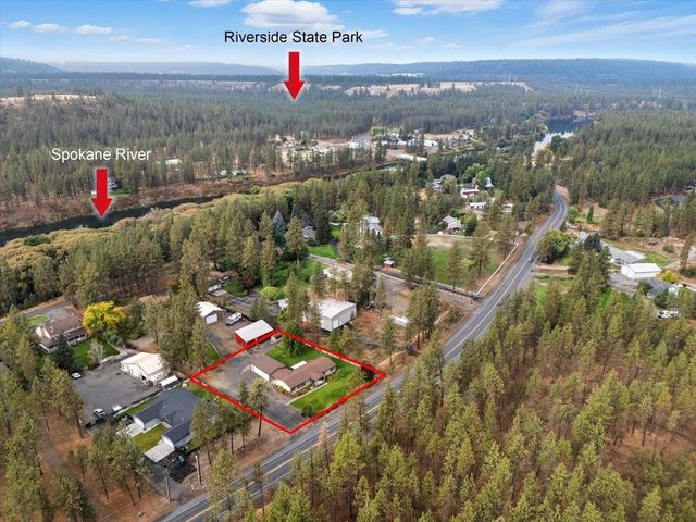 8827 N Seven Mile Rd, Nine Mile Falls, WA 99026