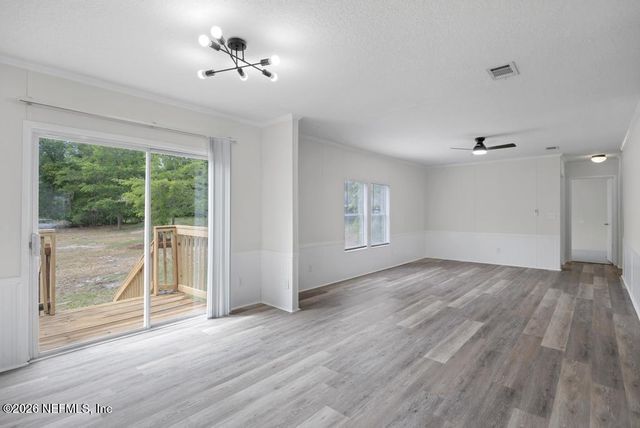 13 TULIP Court, Middleburg, FL 32068