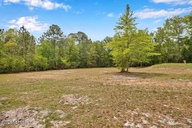 13 TULIP Court, Middleburg, FL 32068