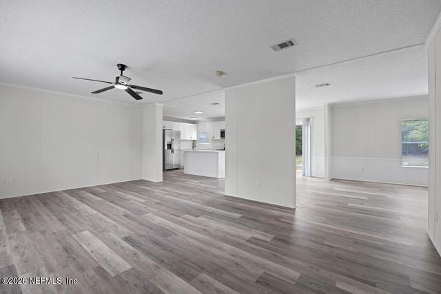 13 TULIP Court, Middleburg, FL 32068
