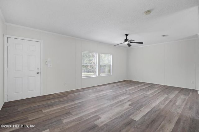 13 TULIP Court, Middleburg, FL 32068