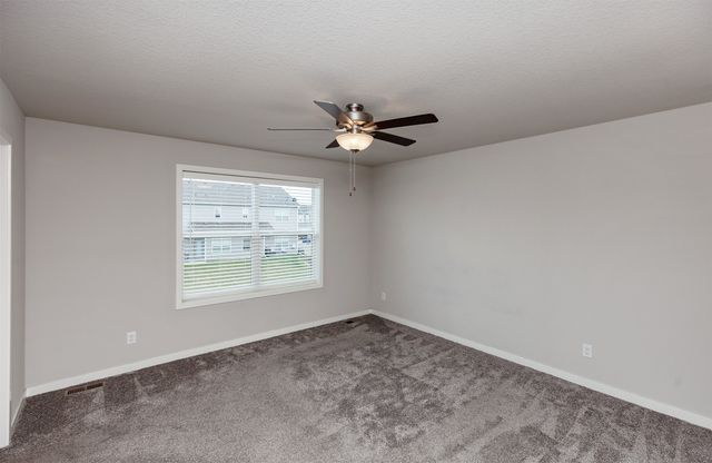 211 NE Whitetail Lane, Ankeny, IA 50021