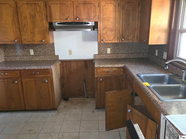 501 MARIETTA STREET, Oak Grove, LA 71263